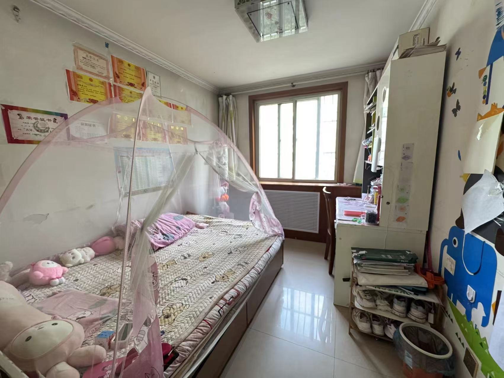 阳光实验双学 区精装修电梯房四室两厅两卫带车库