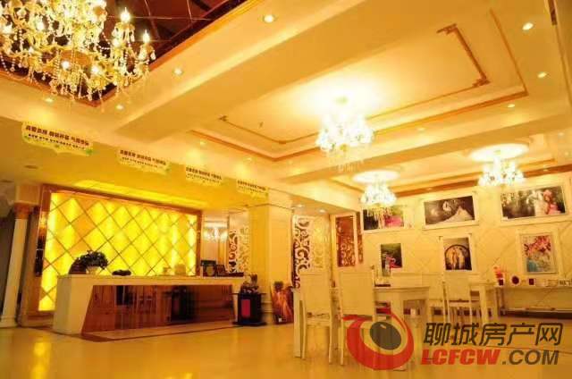 低价出售 经营中 ！市中心繁华地段 临街旺铺1200平 整栋出售